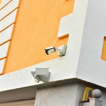 Daire Your In