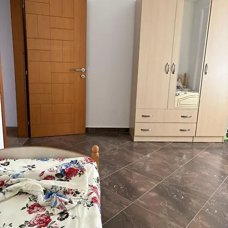 Your In Shëngjin